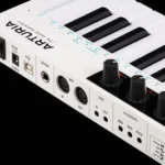 CONTROLADOR Y SECUENCIADOR ARTURIA KEYSTEP 32 430201