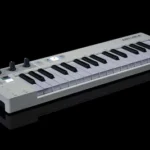 CONTROLADOR Y SECUENCIADOR ARTURIA KEYSTEP 37 430221